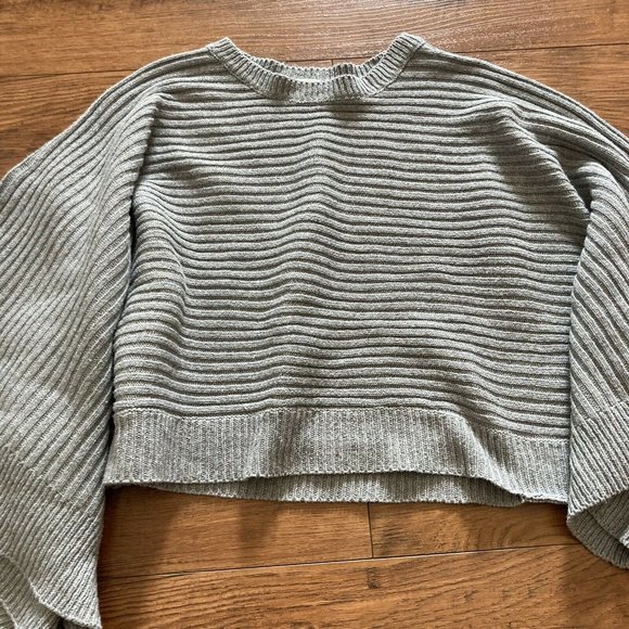 En Creme Womens Knit Pullover Sweater Wide Sleeves Gray Casual Cropped Medium - Picture 2 of 7